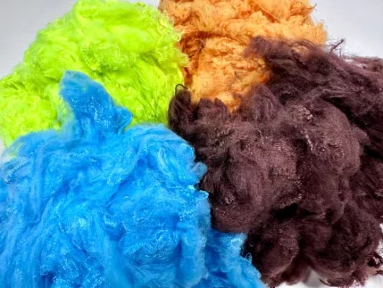 100% Recycled Polyester Staple Fiber (PSF) Environment-friendly dope dyed customized color