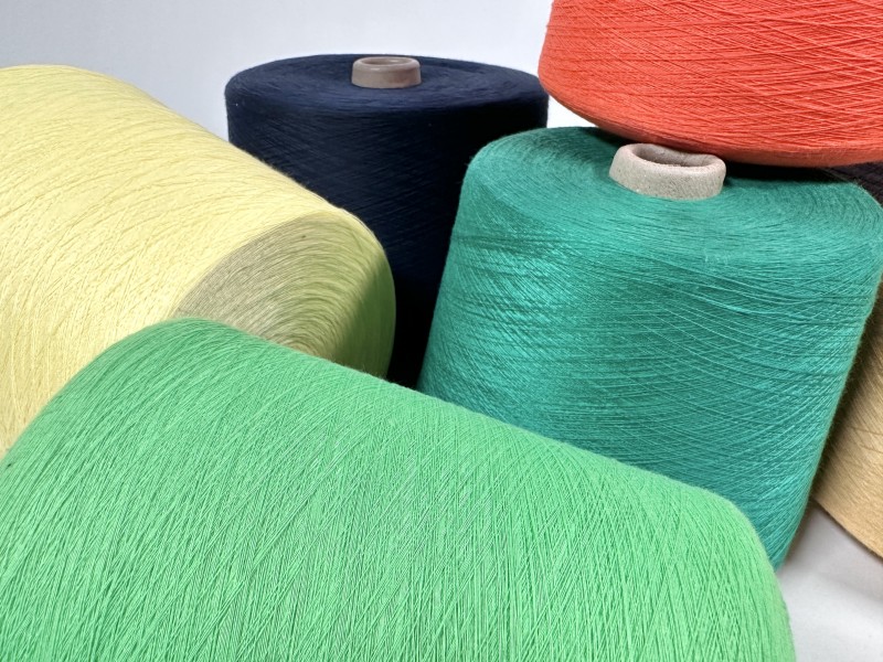 Wholesale Polyester Yarn Ne 50s/2/3 The Best Raw Material for